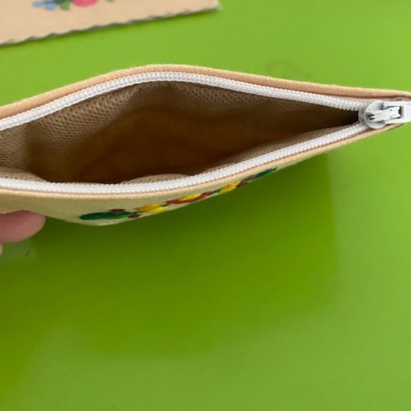 Handmade Hungarian Embroidered coin purse New - Picture 3 of 4